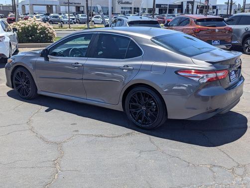 Predawn Gray Mica 2018 Toyota Camry LE