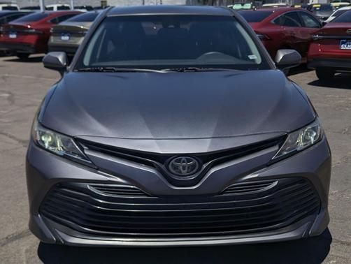 Predawn Gray Mica 2018 Toyota Camry LE