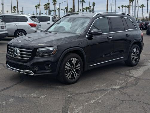 Black 2024 Mercedes-Benz GLB 250 Base
