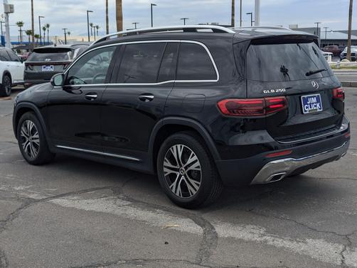 Black 2024 Mercedes-Benz GLB 250 Base