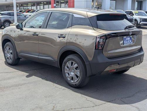 Canyon Bronze Metallic 2026 Nissan Kicks S
