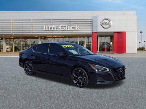 Super Black 2024 Nissan Altima SR FWD