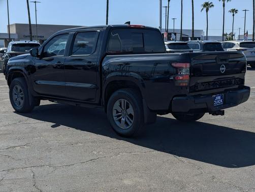 Super Black 2026 Nissan Frontier SV