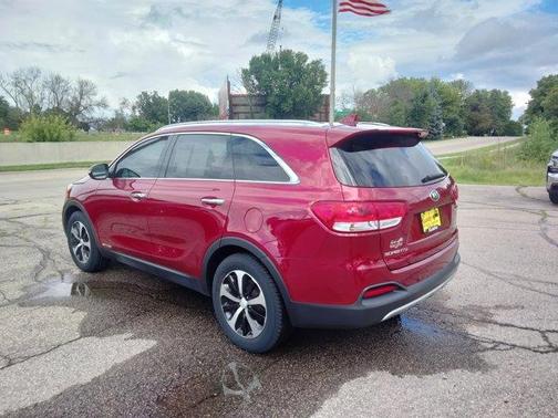 2018 Kia Sorento EX