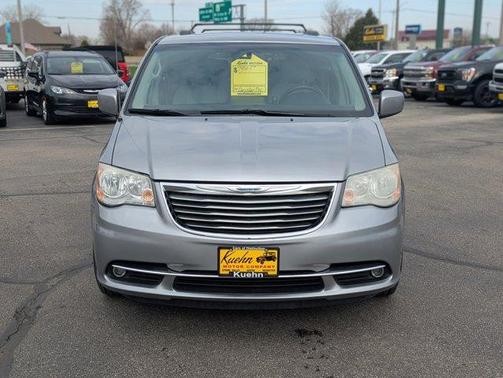 2014 Chrysler Town & Country Touring