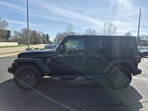2024 Jeep Wrangler Sport