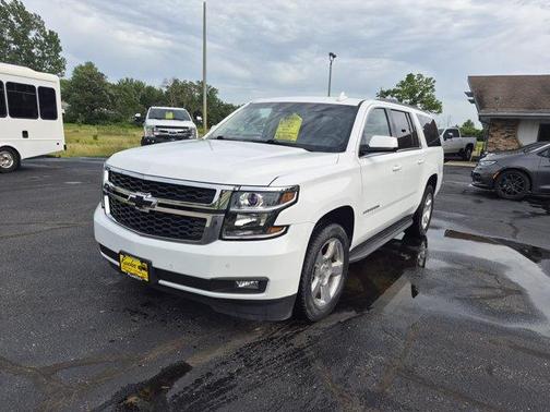 Summit White 2016 Chevrolet Suburban LT