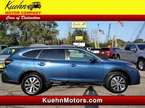 2022 Subaru Outback Premium