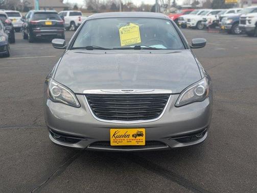 2013 Chrysler 200 S