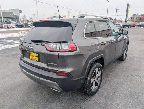 Granite Crystal Clearcoat Metallic 2019 Jeep Cherokee Limited