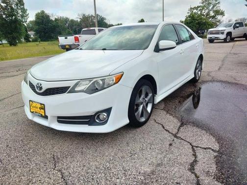 2014 Toyota Camry SE Sport