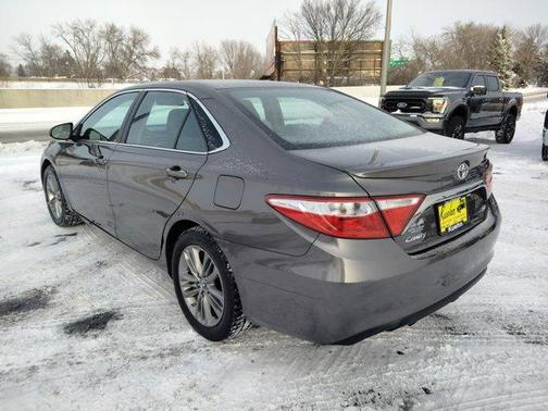 2015 Toyota Camry SE