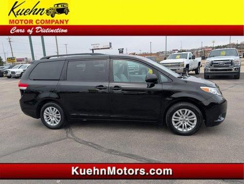 2011 Toyota Sienna XLE