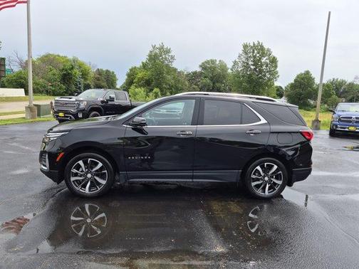 Mosaic Black Metallic 2023 Chevrolet Equinox Premier