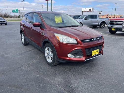 Sunset 2014 Ford Escape SE