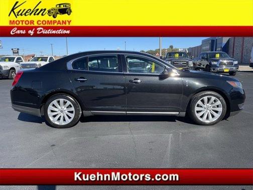 2014 Lincoln MKS Base