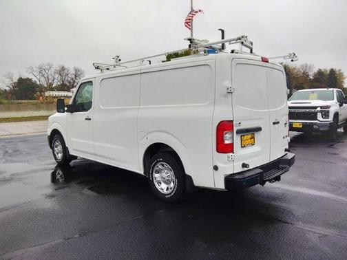 2018 Nissan NV Cargo NV2500 HD S/SV V6/V8