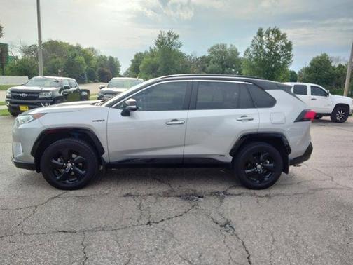 2021 Toyota RAV4 Hybrid XSE