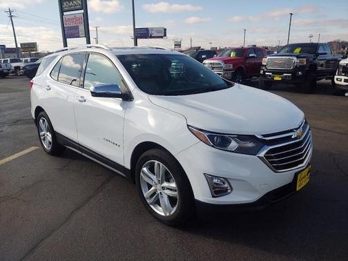 Photo 2 of 31 of 2018 Chevrolet Equinox Premier