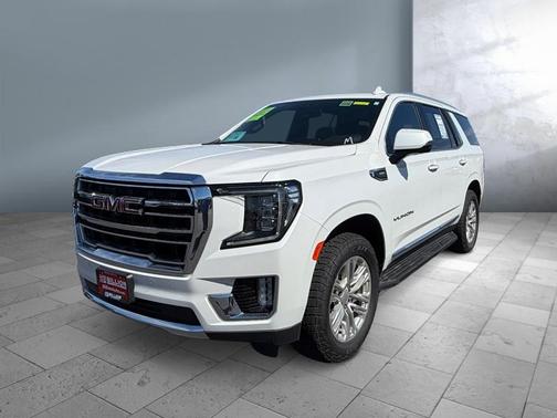 White Frost Tricoat 2022 GMC Yukon SLT