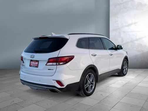 2018 Hyundai SANTA FE SE Ultimate