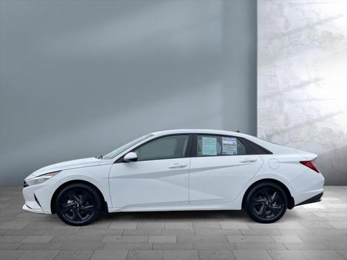 2023 Hyundai ELANTRA HEV Blue