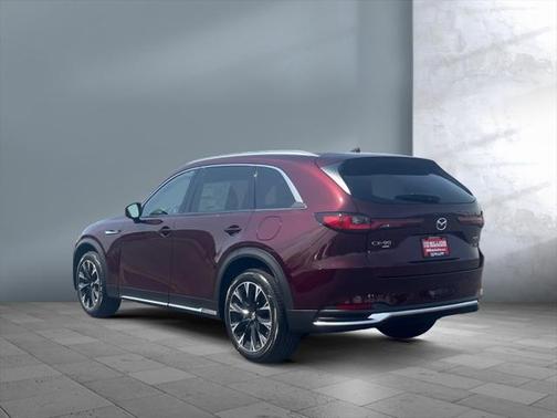 2025 Mazda CX-90 PHEV Premium Plus