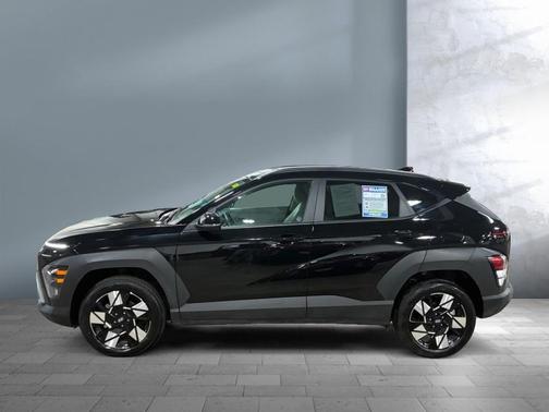 Abyss Black Pearl 2025 Hyundai KONA SEL