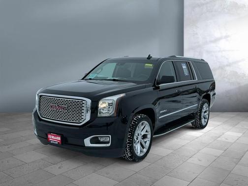 2017 GMC Yukon XL Denali
