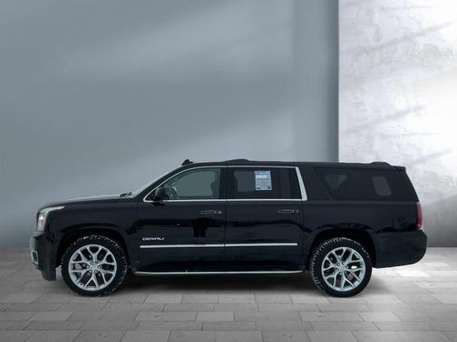 2017 GMC Yukon XL Denali