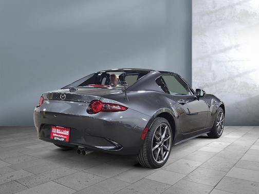 2023 Mazda MX-5 Miata RF Grand Touring