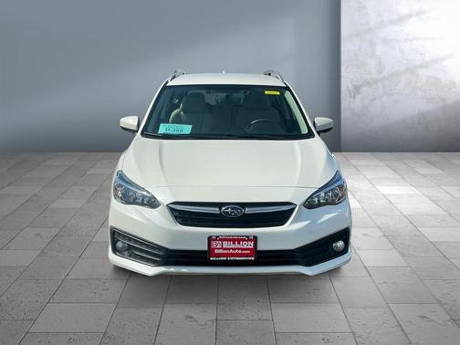 Crystal White Pearl 2020 Subaru Impreza Premium 5-Door