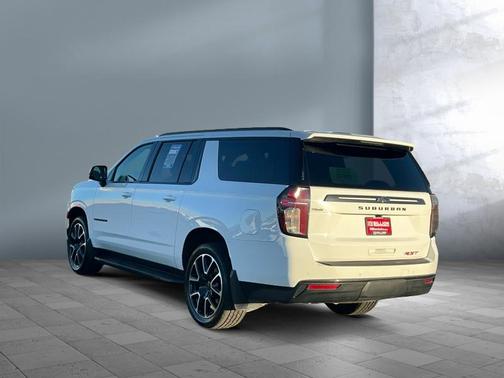 2021 Chevrolet Suburban RST