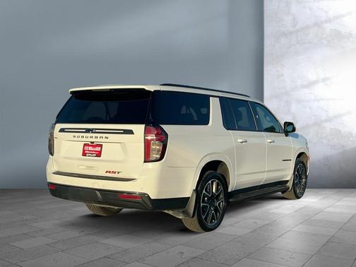 2021 Chevrolet Suburban RST