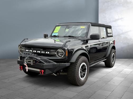 Shadow Black 2022 Ford Bronco Big Bend