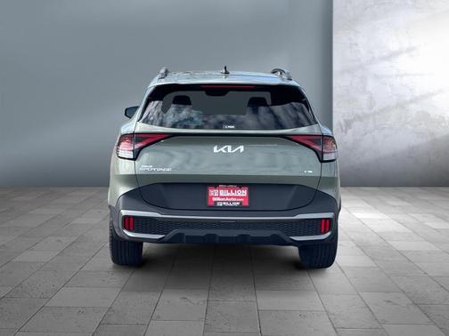 Jungle Green 2023 Kia Sportage X-Line