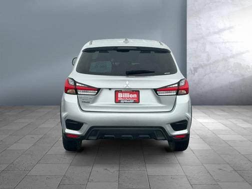 2025 Mitsubishi Outlander Sport 2.0 ES