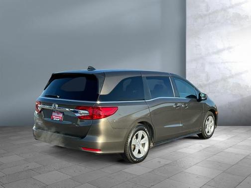 Brown 2019 Honda Odyssey EX-L