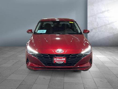 Ultimate Red 2023 Hyundai ELANTRA SEL