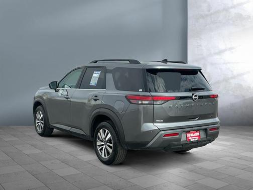 Gun Metallic 2026 Nissan Pathfinder SL