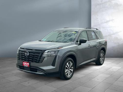 Gun Metallic 2026 Nissan Pathfinder SL