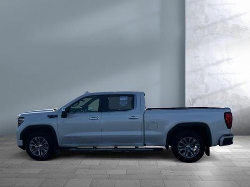 White Frost Tricoat 2023 GMC Sierra 1500 Denali