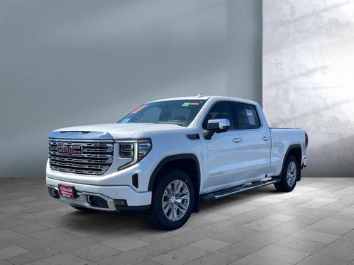 White Frost Tricoat 2023 GMC Sierra 1500 Denali