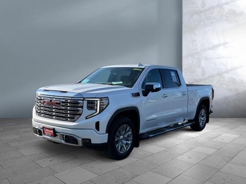 White Frost Tricoat 2023 GMC Sierra 1500 Denali