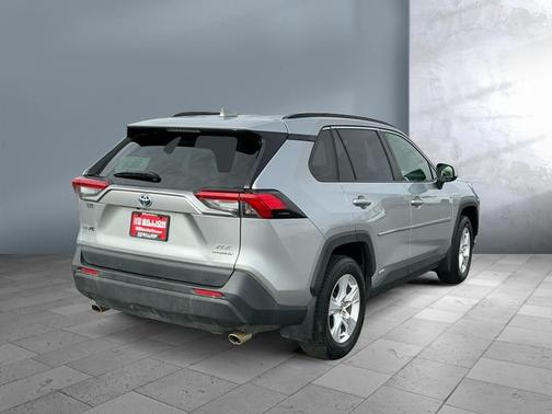 Silver Sky Metallic 2020 Toyota RAV4 Hybrid XLE