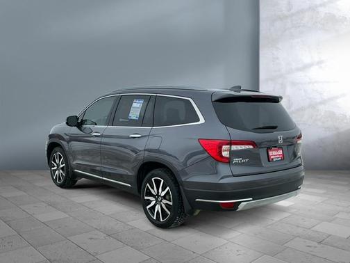 2021 Honda Pilot AWD Elite