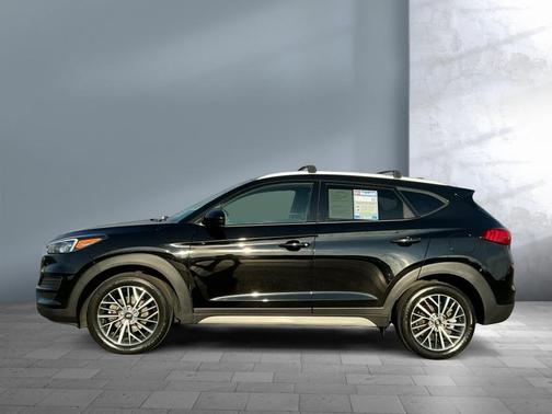 2021 Hyundai TUCSON SEL