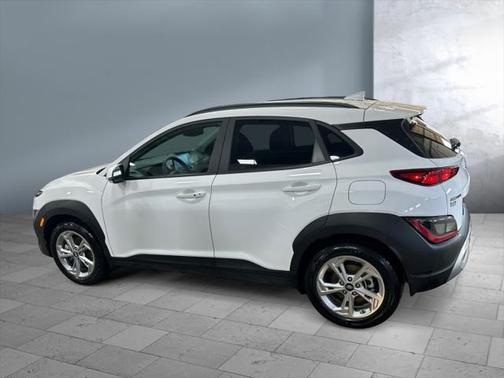 Lunar White 2022 Hyundai KONA SEL