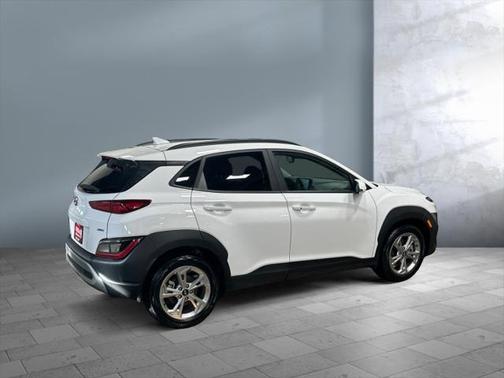 Lunar White 2022 Hyundai KONA SEL