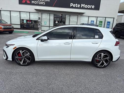 Opal White Pearl Effect 2025 Volkswagen Golf GTI 2.0T SE